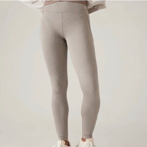Gently used Delancey Skyline Herringbone Tight Leggings.   Buff Gray.